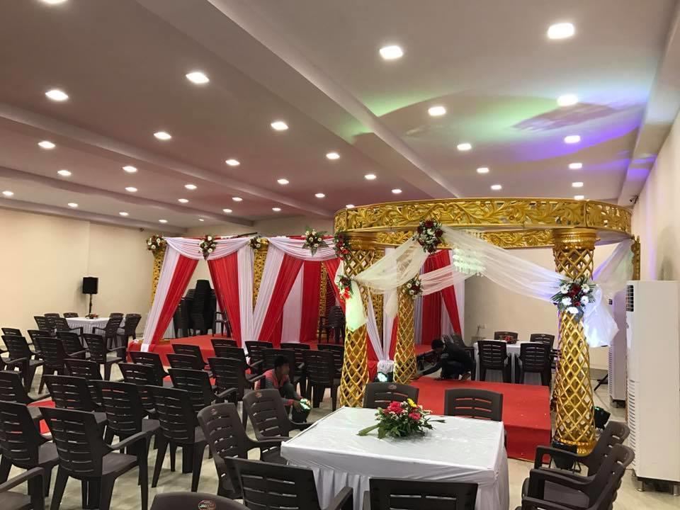 Royale Inn Vapi Exterior foto
