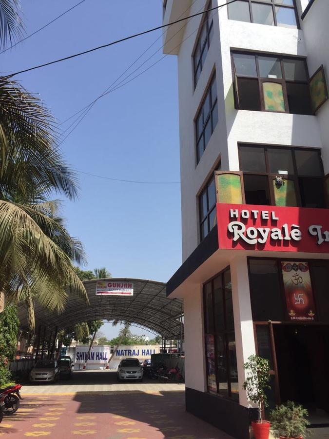 Royale Inn Vapi Exterior foto